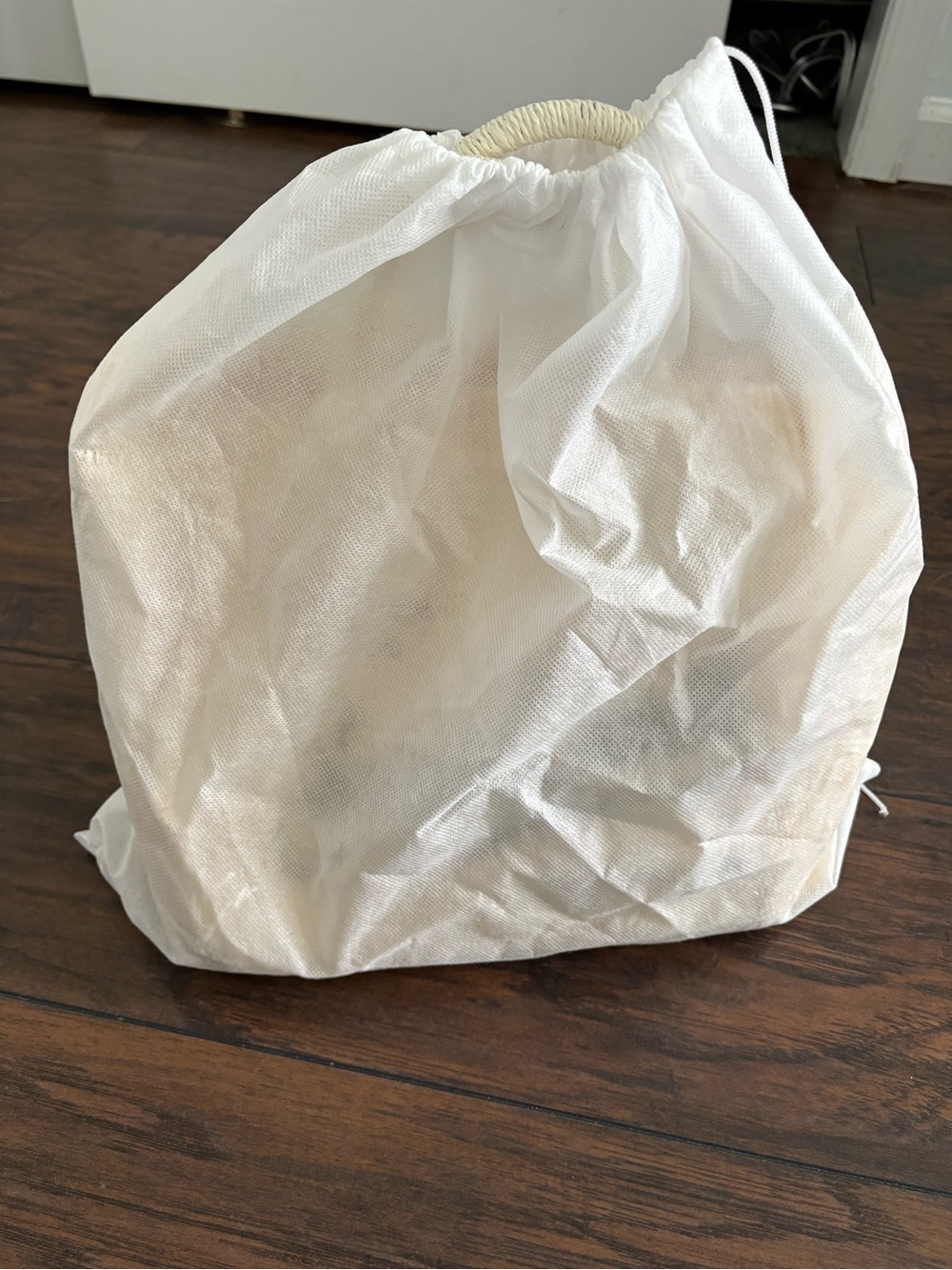 Colette Straw-Effect Tote Bag in Natural - Picture 9 of 10